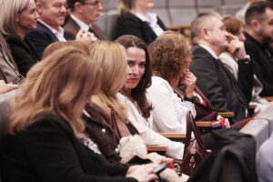 03.03.2026. Kielce. Podpisanie umów na realizację inwestycji drogowych w ramach Rządowego Funduszu Rozwoju Dróg / Fot. Jarosław Kubalski - Radio Kielce