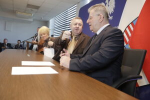 10.03.2026. Kielce. ŚUW.Przyznanie dofinansowań na opiekę nad dziećmi / Fot. Jarosław Kubalski - Radio Kielce