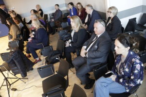 10.03.2026. Kielce. ŚUW.Przyznanie dofinansowań na opiekę nad dziećmi / Fot. Jarosław Kubalski - Radio Kielce