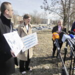 10.03.2026. Kielce. Briefing prasowy poświęcony budowie nowych parkingów naziemnych w Kielcach / Fot. Jarosław Kubalski - Radio Kielce