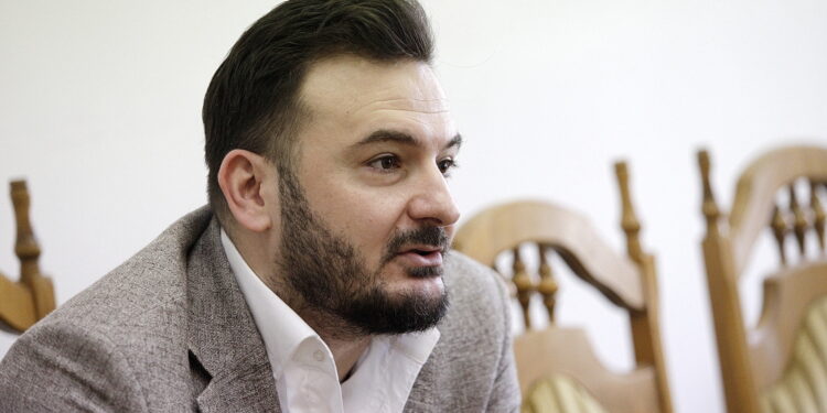 Czy obrady komisji rady miasta będą transmitowane?