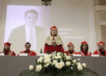 26.03.2026 Kielce, UJK. Nadanie Aauli Magna imienia profesora Jacka Semaniaka / Fot. Jarosław Kubalski - Radio Kielce