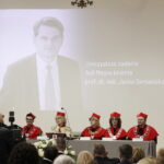 UJK. Nadanie Aauli Magna imienia profesora Jacka Semaniaka - Radio Kielce