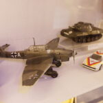 Opowieść o świecie bez smartfonów, z walkmanem i gumami Turbo - Radio Kielce