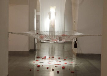 Powłoki i pancerze pokazują, że projektowanie zaczyna się od eksperymentu