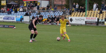 Żółto-Czarne derby dla Połańca