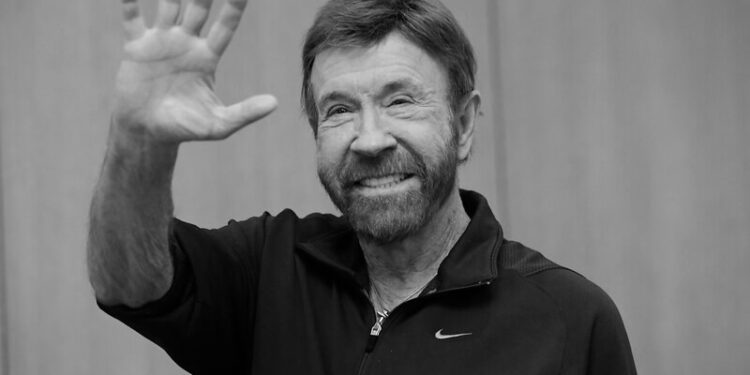 Zmarł aktor i mistrz sztuk walki Chuck Norris - Radio Kielce Zmarł aktor i mistrz sztuk walki Chuck Norris
