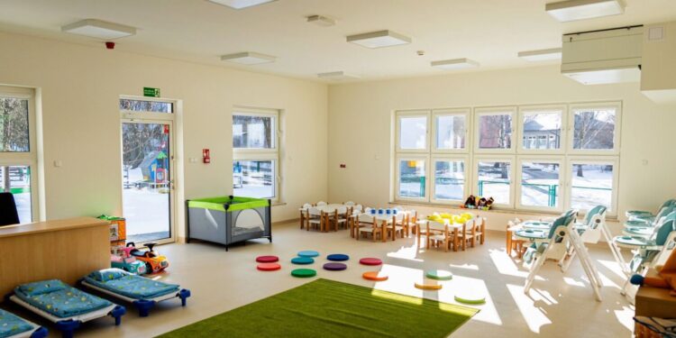 Więcej miejsc opieki dla maluchów w Staszowie - Radio Kielce Więcej miejsc opieki dla maluchów w Staszowie