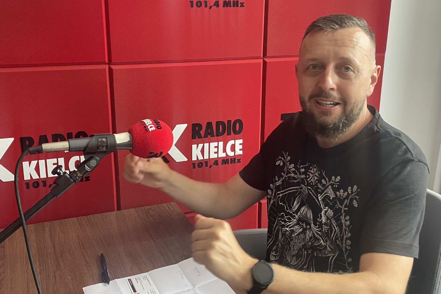 Najlepszy kryminał powstał w Sandomierzu - Radio Kielce Na zdjęciu Michał Śmielak / Fot. Grażyna Szlęzak-Wójcik - Radio Kielce