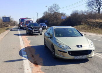 Uwaga kierowcy: wypadek. W akcji ratownicy