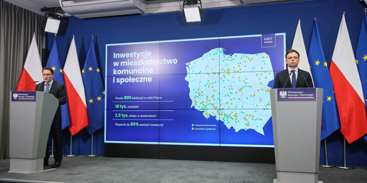 Rząd zapowiada budowę i remonty tysięcy mieszkań - Radio Kielce Rząd zapowiada budowę i remonty tysięcy mieszkań