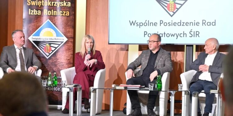 Dyskutowano o wyzwaniach w rolnictwie, nowej perspektywie unijnej i rolnictwie regeneratywnym