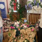 14.04.2026. Sandomierz. Zespół Szkół Gastronomicznych i Hotelarskich w Sandomierzu. Wystawa aranżacji stołów inspirowanych literaturą światową / Fot. Grażyna Szlęzak-Wójcik - Radio Kielce