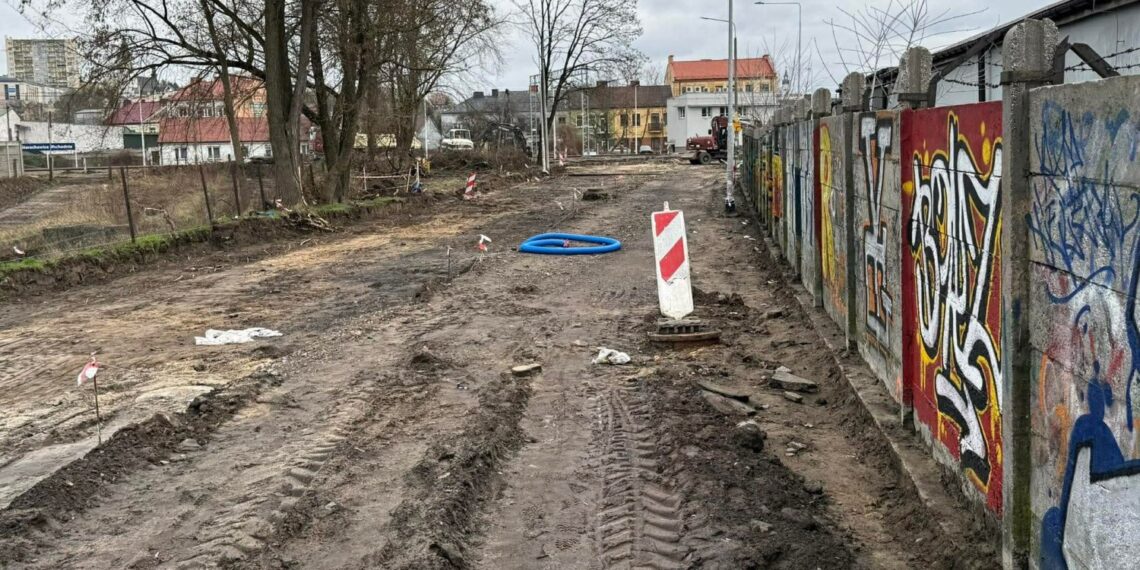 Starachowice. Remont ul. Sadowej / Źródło: Marek Materek - Facebook