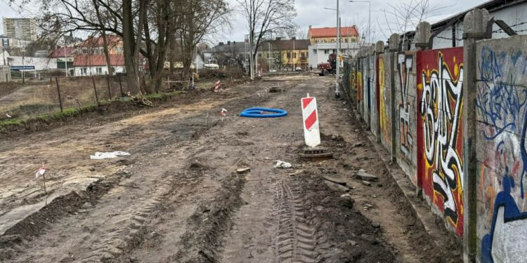 Starachowice. Remont ul. Sadowej / Źródło: Marek Materek - Facebook