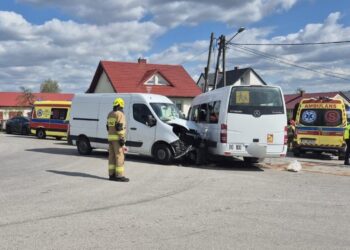 23.04.2026. Żelisławiczki. Wypadek / Źródło: KP PSP Włoszczowa