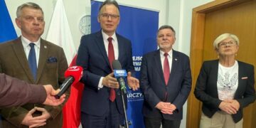 17.04.2026. Grzybów. Konferencja prasowa / Fot. Aleksandra Słowak - Radio Kielce