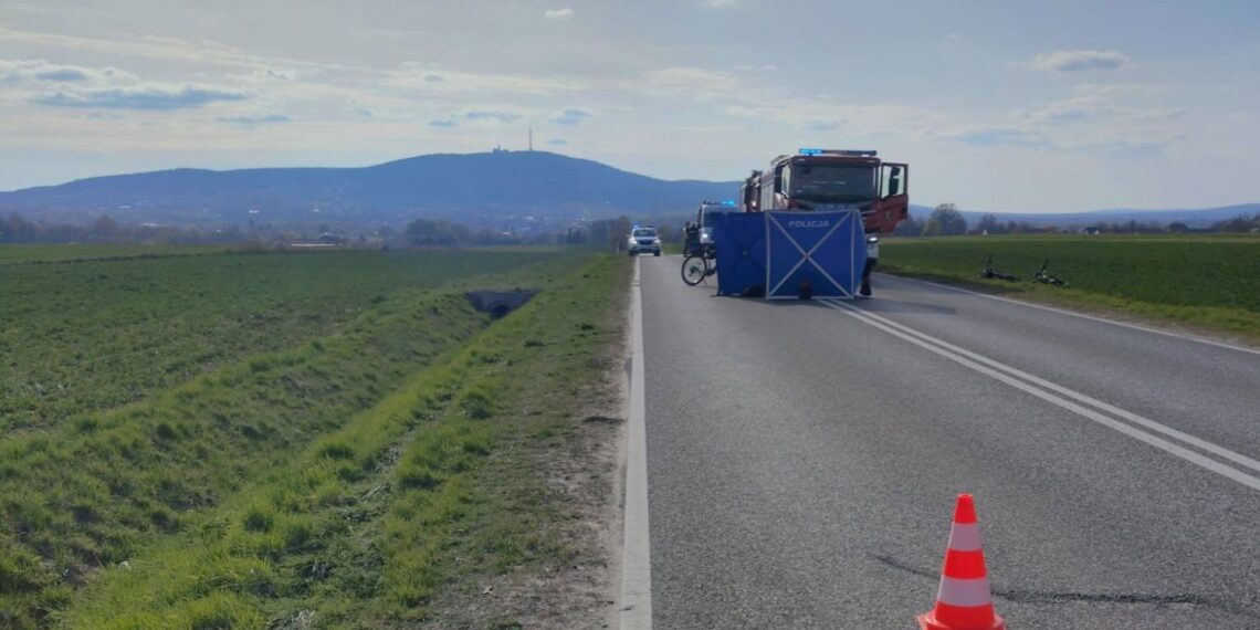 Śmierć rowerzysty na drodze