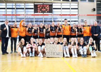 Ostrowieckie siatkarki przed ogromną szansą awansu do I ligi. Wygrały turniej półfinałowy