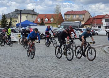 Kolarze górscy rozpoczęli Świętokrzyskie MTB Cross Maraton