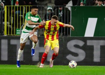 Korona się podniosła, ale punktów to nie dało