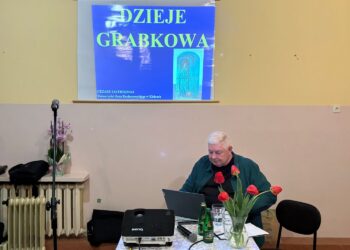 19.04.2026. Grabków. Wykład Cezarego Jastrzębskiego nt. historii wsi / Fot. Anna Głąb - Radio Kielce