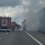 10.04.2026. Pożar ciężarówki na trasie S7 między węzłami Kielce Południe i Tokarnia / Fot. policja