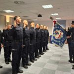 Kolejni funkcjonariusze zasilili świętokrzyską policję - Radio Kielce 15.04.2026. Kielce. Komenda Wojewódzka Policji w Kielcach. Uroczyste ślubowanie nowych policjantów / Fot. Oliwia Woźniak – Radio Kielce