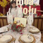 14.04.2026. Sandomierz. Zespół Szkół Gastronomicznych i Hotelarskich w Sandomierzu. Wystawa aranżacji stołów inspirowanych literaturą światową / Fot. Grażyna Szlęzak-Wójcik - Radio Kielce