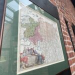 Sandomierz. Galerii Sztuki Widnokrąg. Wystawa map / Fot. Grażyna Szlęzak-Wójcik - Radio Kielce