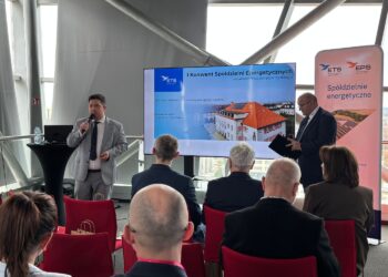 Spółdzielnie energetyczne odpowiedzią na drogi prąd? - Radio Kielce Kielce. Targi Kielce. I Konwent Spółdzielni Energetycznych / Fot. Marcin Marszałek - Radio Kielce