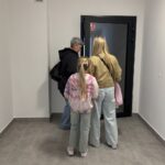 17.04.2026. Sędziszów. Przekazanie pierwszych mieszkań komunalnych w województwie świętokrzyskim wybudowane w ramach Społecznej Inicjatywy Mieszkaniowej / Fot. Marcin Marszałek - Radio Kielce