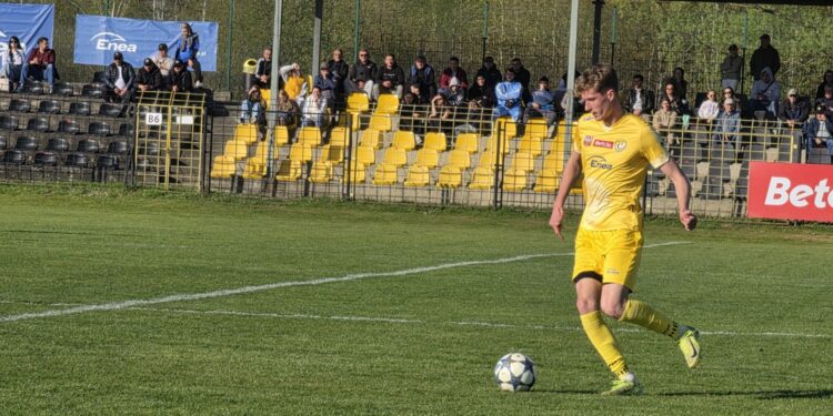 25.04.2026. Połaniec. Mecz Betclic 3 ligi Czarni Połaniec - Stal Kraśnik / Fot. Maciej Makuła - Radio Kielce