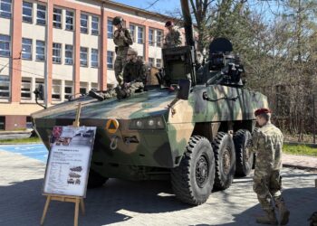 17.04.2026. Skarżysko-Kamienna. Wojskowe Targi Służby i Pracy / Fot. Anna Głąb - Radio Kielce