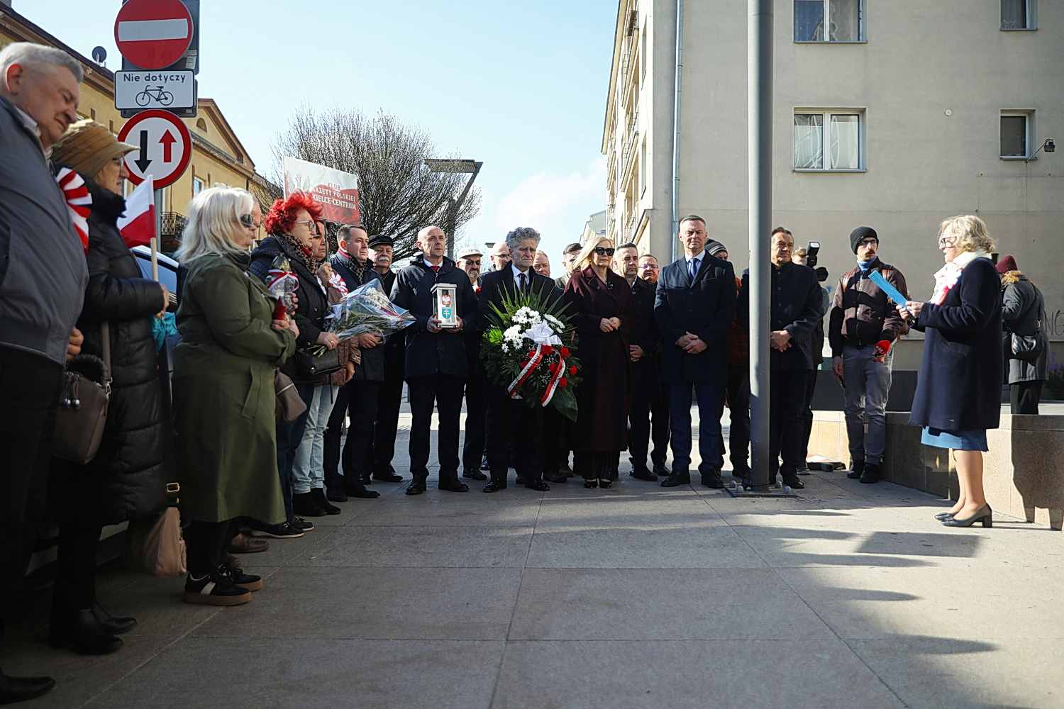 Kielczanie oddali hołd ofiarom katastrofy smoleńskiej