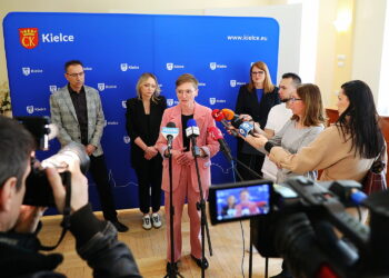 13.04.2026. Kielce. Konferencja dot. akcji „Zdrowie na kółkach” / Fot. Wiktor Taszłow - Radio Kielce