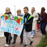 Marsz dla Autyzmu przeszedł ulicami Nowin