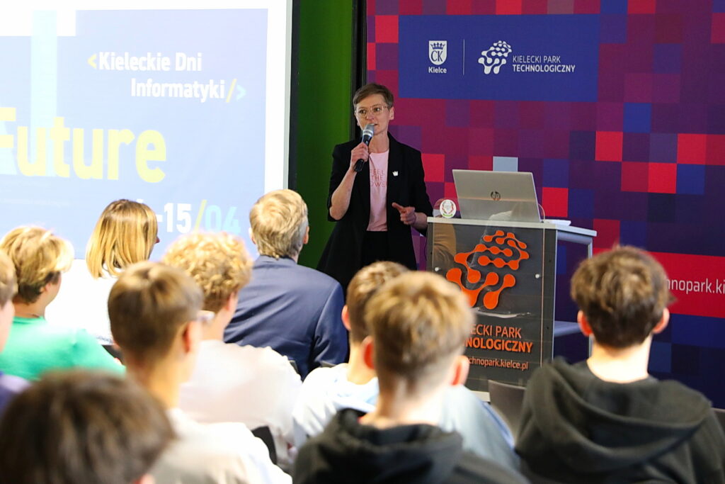 Rozpoczęły się Kieleckie Dni Informatyki - Radio Kielce