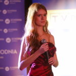 14.04.2026. Kielce. Państwowe Liceum Sztuk Plastycznych imienia Józefa Szermentowskiego w Kielcach. Aktorka Agata Kulesza odwiedziła kieleckie liceum / Fot. Wiktor Taszłow - Radio Kielce