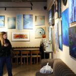 13.04.2026. Kielce. Galeria EVIVA L’ARTE. Wernisaż wystawy „Blue” / Fot. Wiktor Taszłow - Radio Kielce