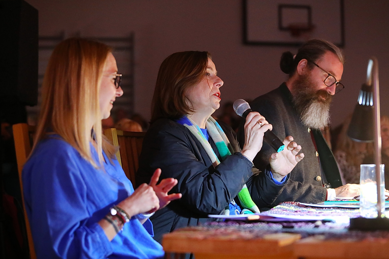 14.04.2026. Kielce. Państwowe Liceum Sztuk Plastycznych imienia Józefa Szermentowskiego w Kielcach. Aktorka Agata Kulesza odwiedziła kieleckie liceum / Fot. Wiktor Taszłow - Radio Kielce