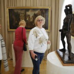 21.04.2026. Oblęgorek. Wernisaż wystawy "Roma Aeterna – antyczne fascynacje Henryka Sienkiewicza". / Fot. Wiktor Taszłow - Radio Kielce