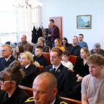 16.04.2026. Kielce. Świętokrzyski Urząd Wojewódzki. Młodzi bohaterowie zostali uhonorowani odznakami „Iuvenis Forti" / Fot. Wiktor Taszłow - Radio Kielce