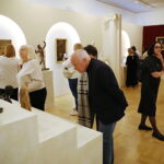 21.04.2026. Oblęgorek. Wernisaż wystawy "Roma Aeterna – antyczne fascynacje Henryka Sienkiewicza". / Fot. Wiktor Taszłow - Radio Kielce