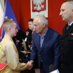 16.04.2026. Kielce. Świętokrzyski Urząd Wojewódzki. Młodzi bohaterowie zostali uhonorowani odznakami „Iuvenis Forti" / Fot. Wiktor Taszłow - Radio Kielce