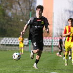 17.04.2026. Kielce. Mecz Betclic 3. Ligi: Korona Kielce II - Naprzód Jędrzejów / Fot. Wiktor Taszłow - Radio Kielce