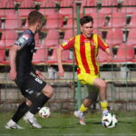 17.04.2026. Kielce. Mecz Betclic 3. Ligi: Korona Kielce II - Naprzód Jędrzejów / Fot. Wiktor Taszłow - Radio Kielce