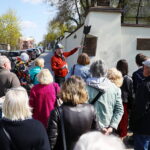 Podczas spaceru odkrywali tajemnice miasta - Radio Kielce