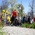 Podczas spaceru odkrywali tajemnice miasta - Radio Kielce