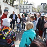 Podczas spaceru odkrywali tajemnice miasta - Radio Kielce